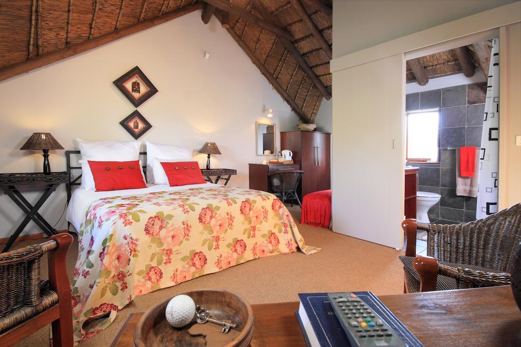 Thatchwood Country Lodge St Francis Bay Esterno foto