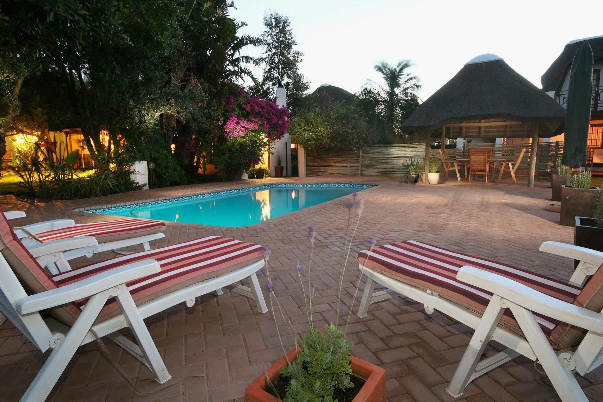 Thatchwood Country Lodge St Francis Bay Esterno foto